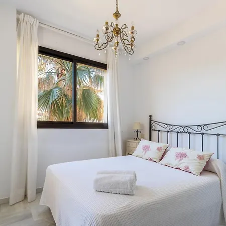 Chill & Pool * Torremolinos