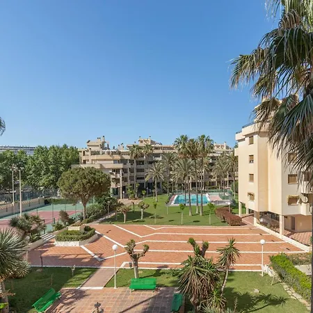 Chill & Pool Apartamento *