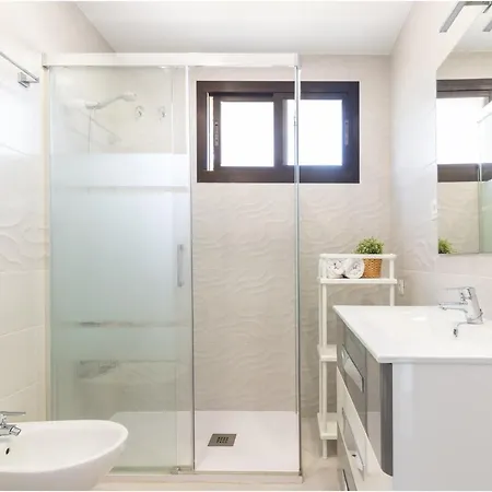Chill & Pool Apartment Torremolinos