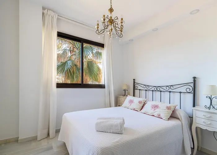 Chill & Pool * Torremolinos